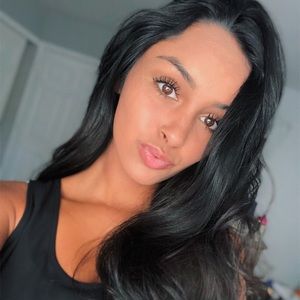 Meet your Posher, Brianna